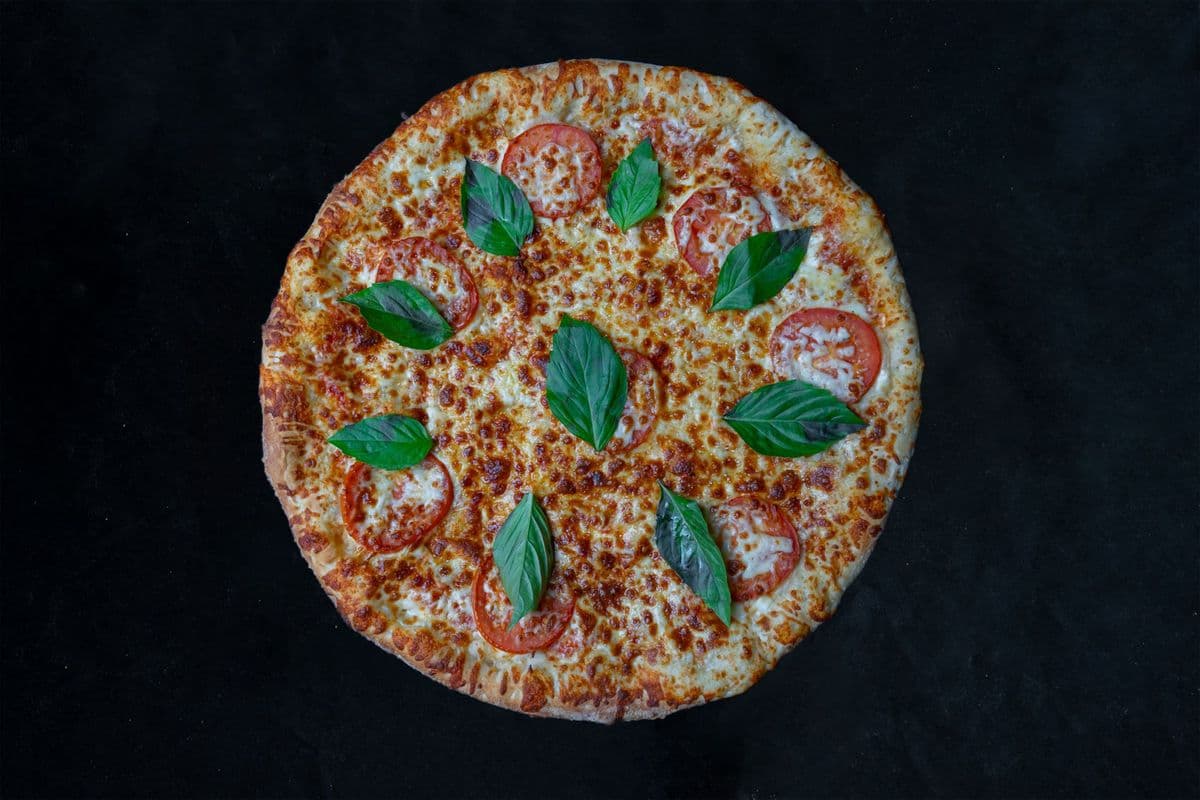 16" X-Large Margherita Pizza