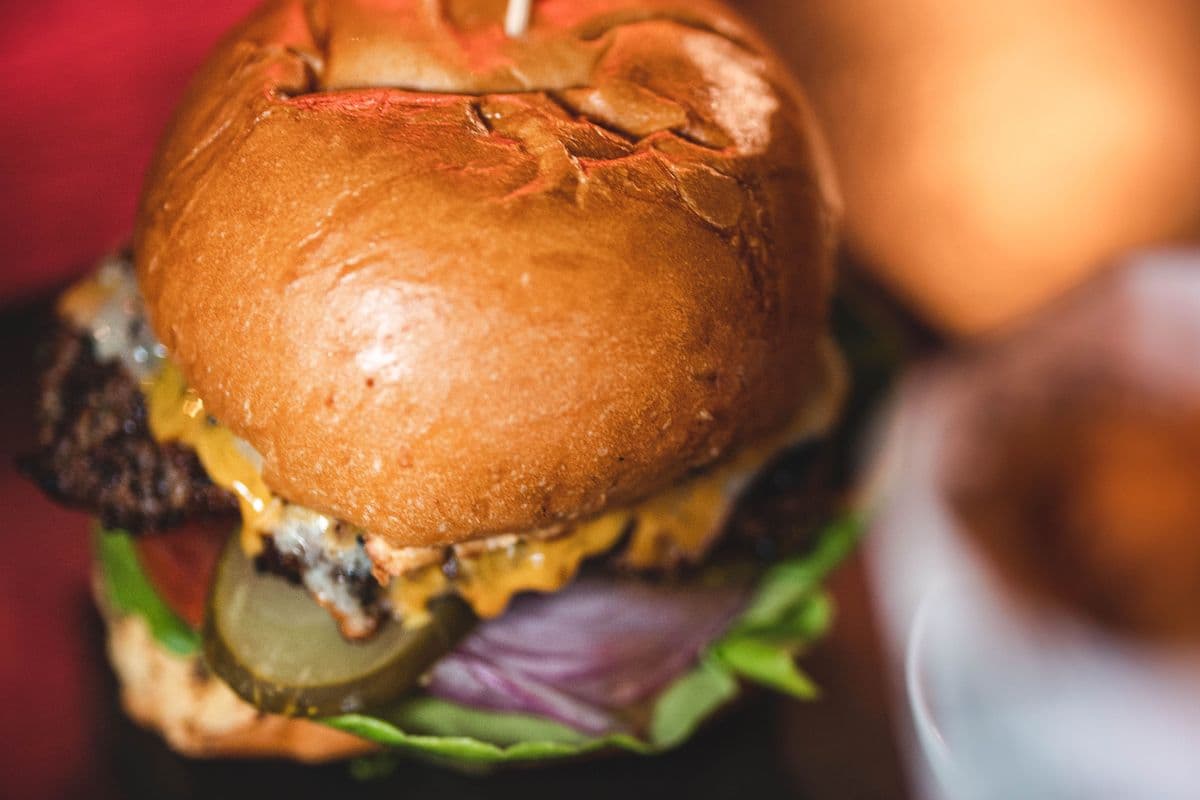 Cheeseburger classique / Classic Cheeseburger
