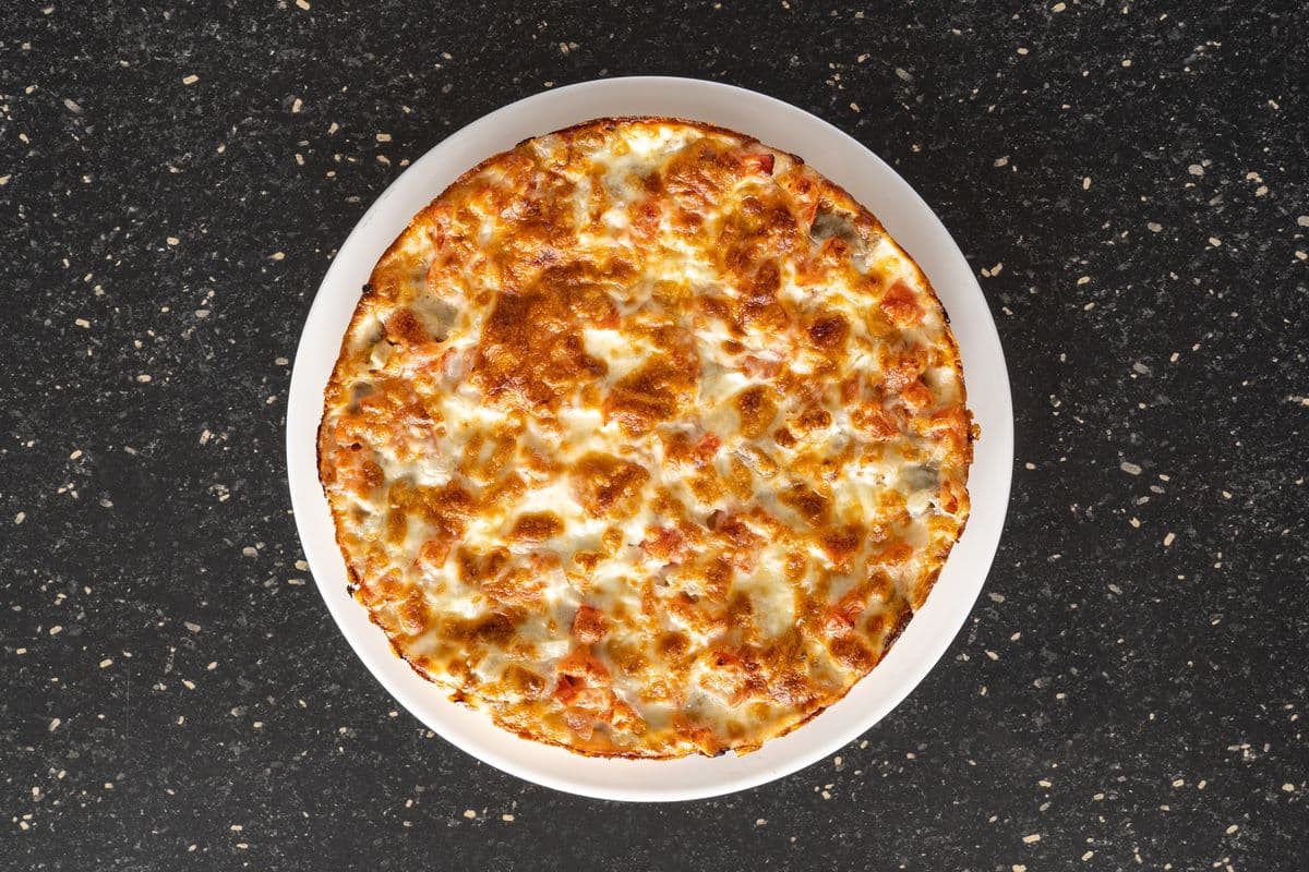 14" Extra Large Mister Donair Pizza