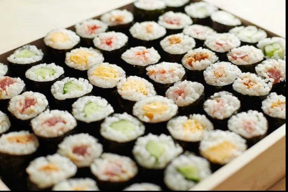 Plateaux hosomaki 60 morceaux/60 pieces