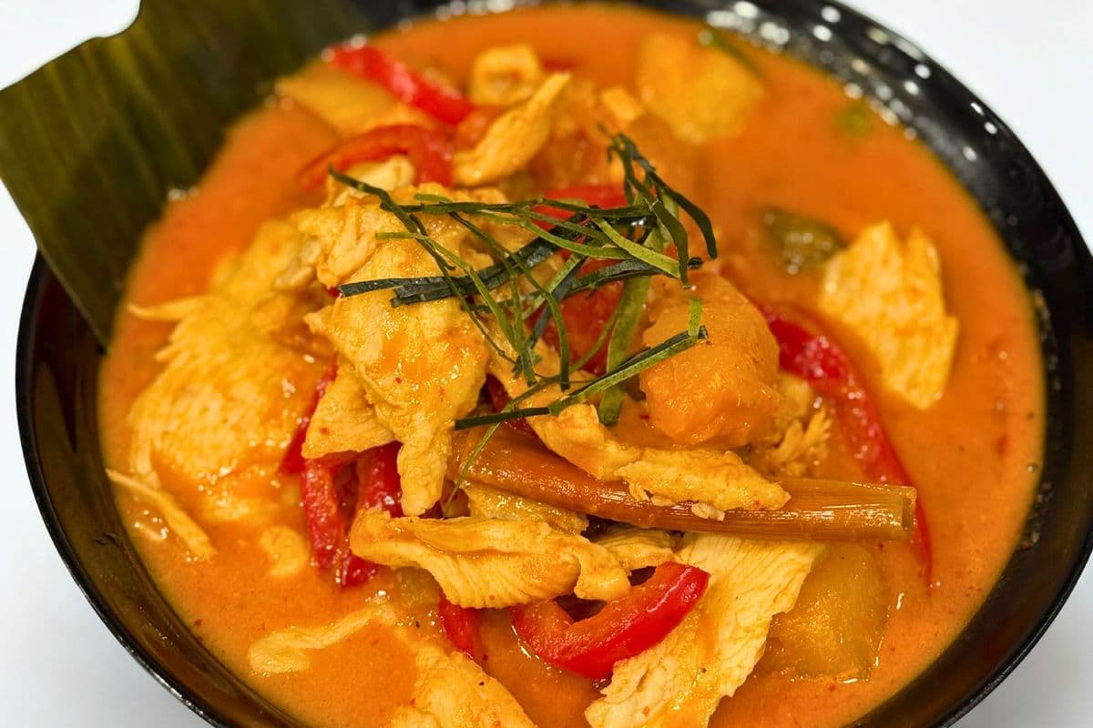Red Pineapple Curry