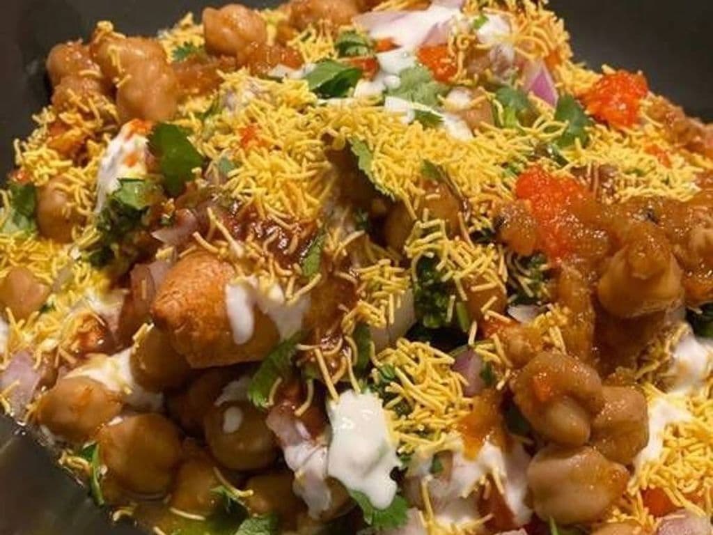 Samosa Chaat