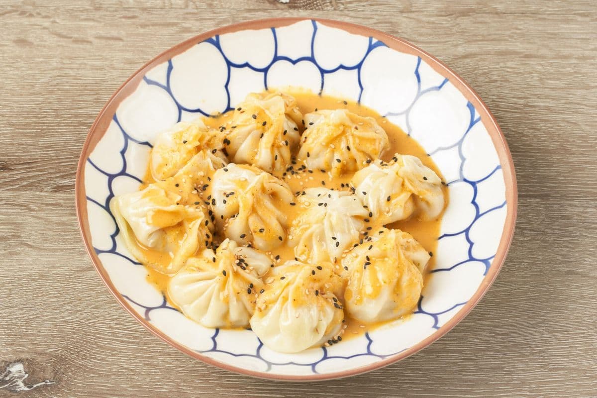 Vegetable Jhol Momo (10 pcs)