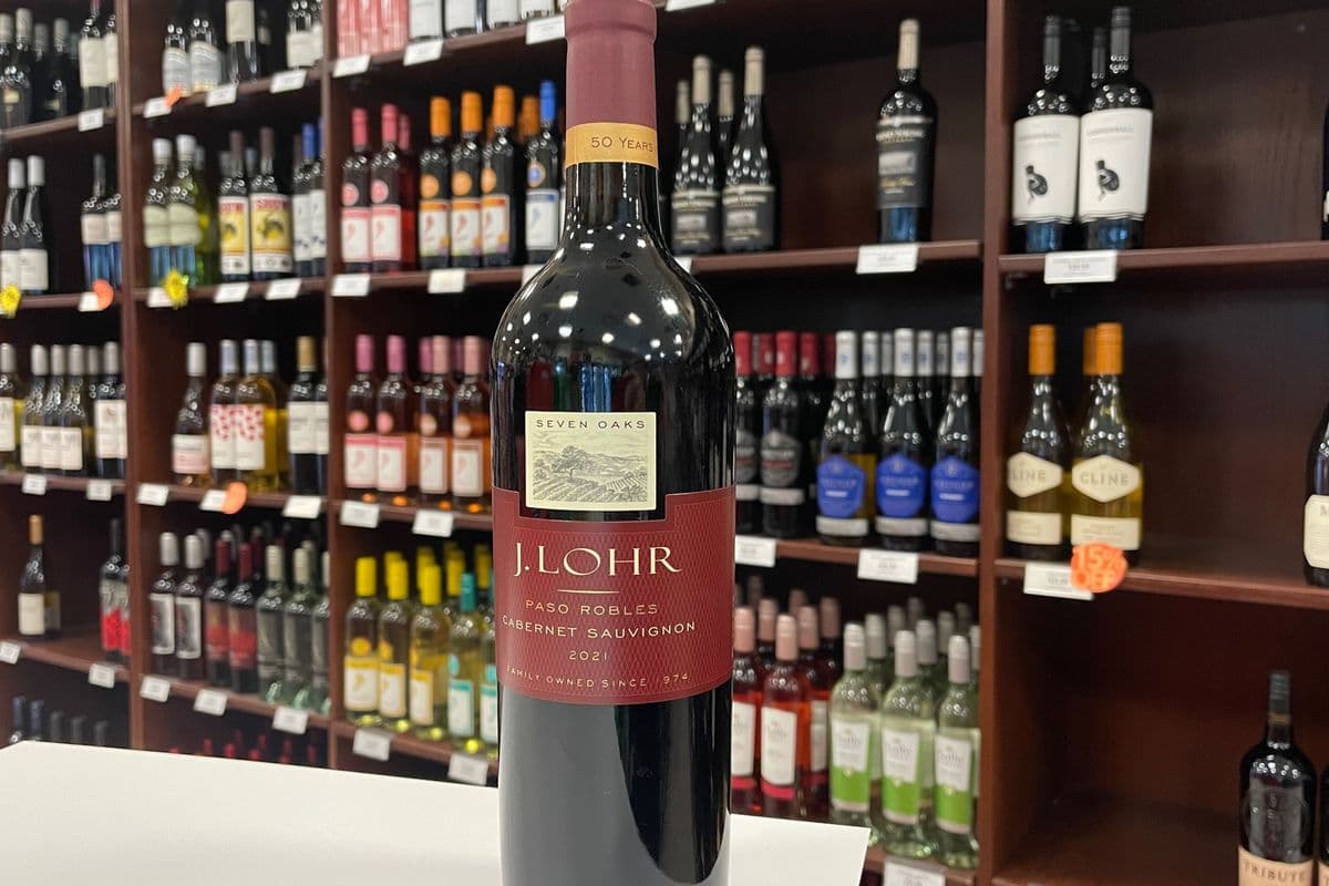 J LOHR CABERNET SAUVIGNON 750 ML (1 x 750ML)