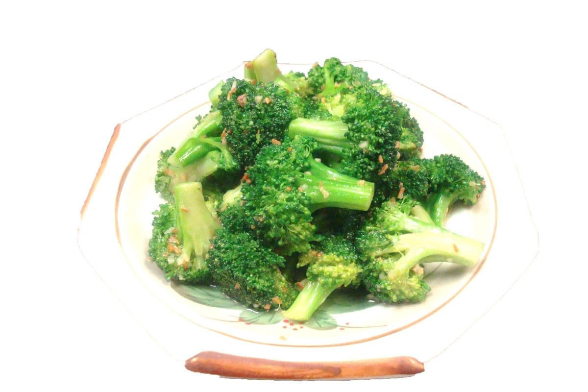 137. Canadian Broccoli with Garlic Sauce 蒜茸西蘭花