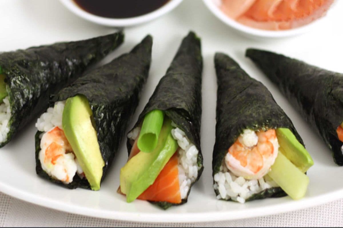 61. Breaded Shrimp Mango Hand Roll (1 ites)