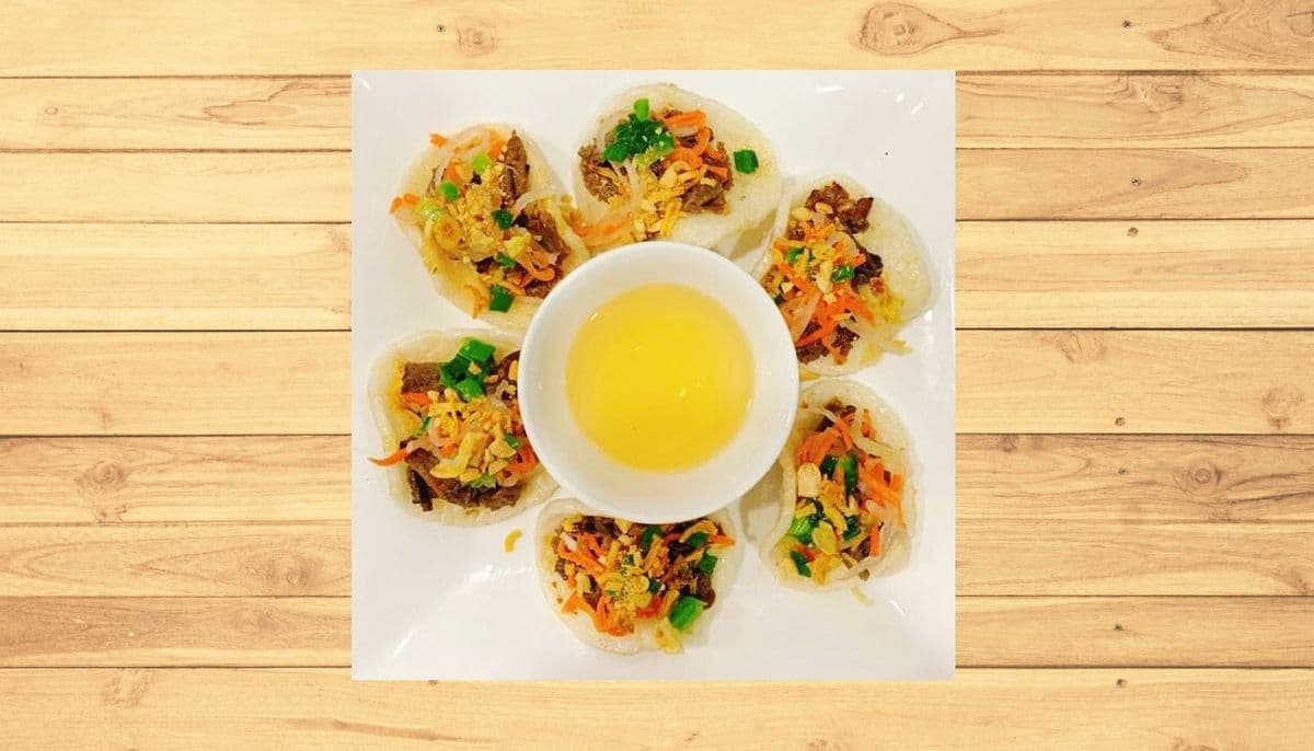 118. Grilled Beef with Shrimp Rice Crackers (6 pcs)