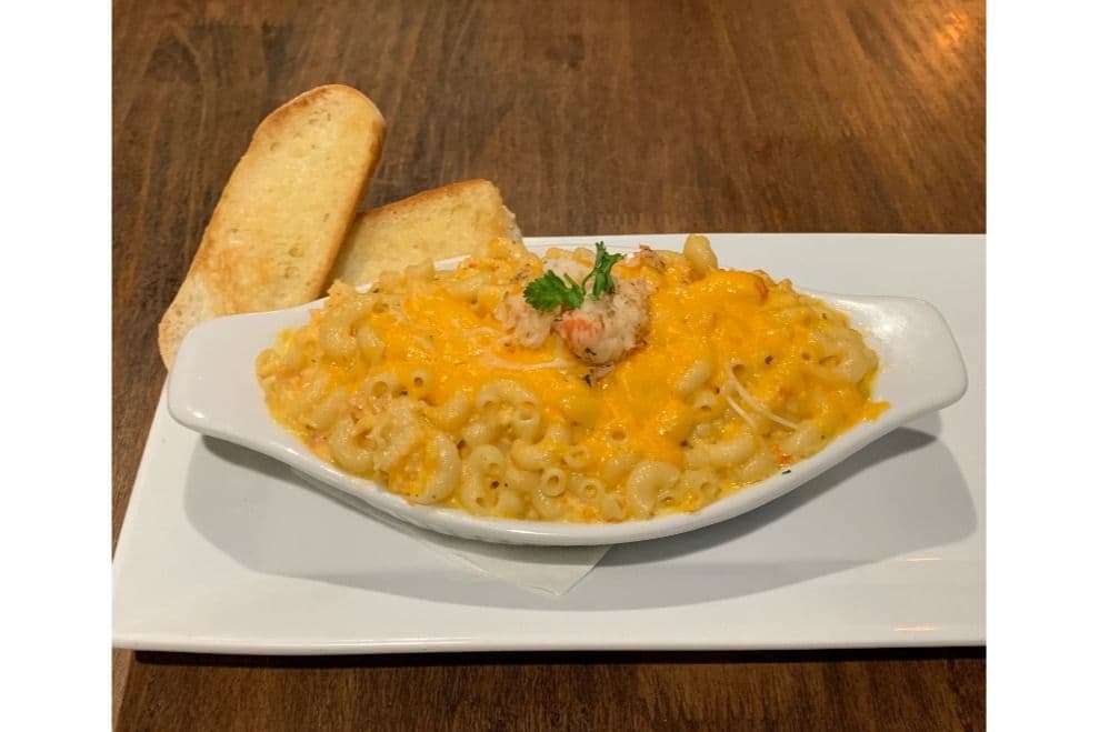 Lobster Macaroni and Cheese