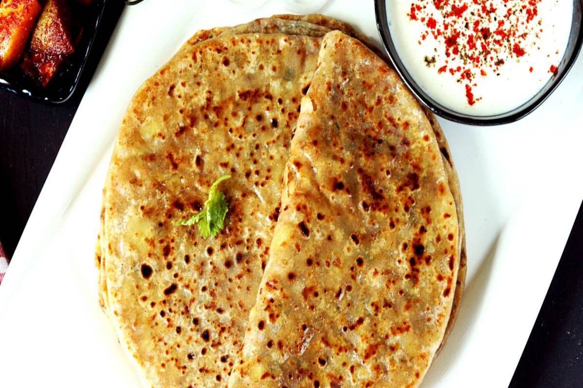 Aloo Parantha Plate