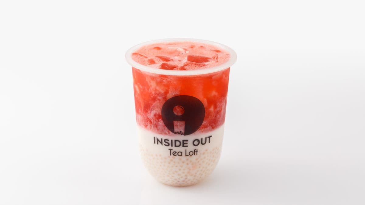 A09. Strawberry Latte with Sago (16 OZ)