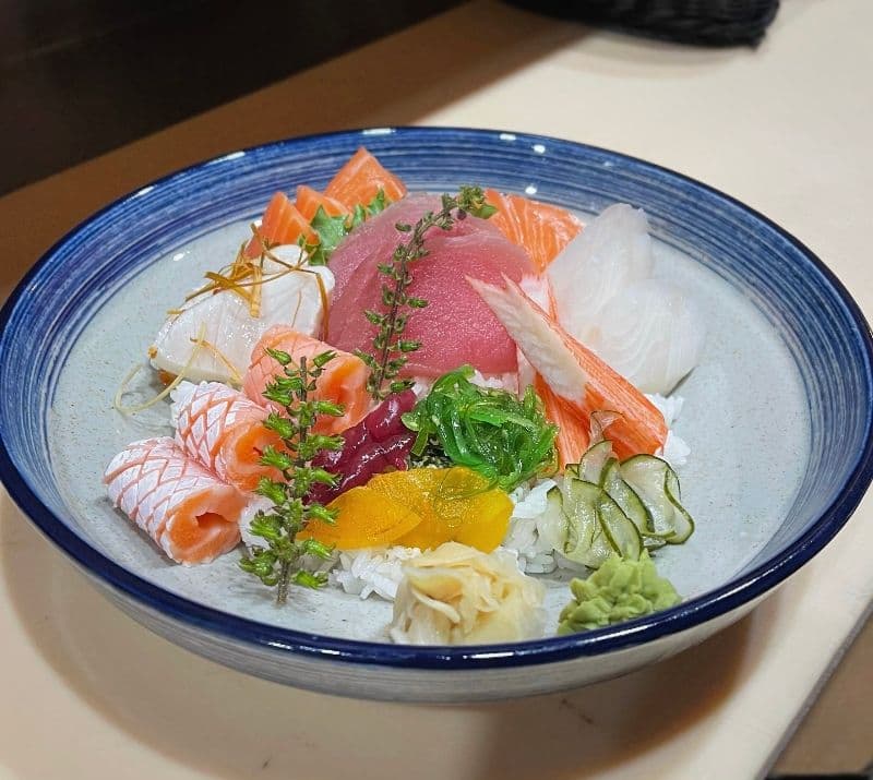 D12. Chirashi Dinner