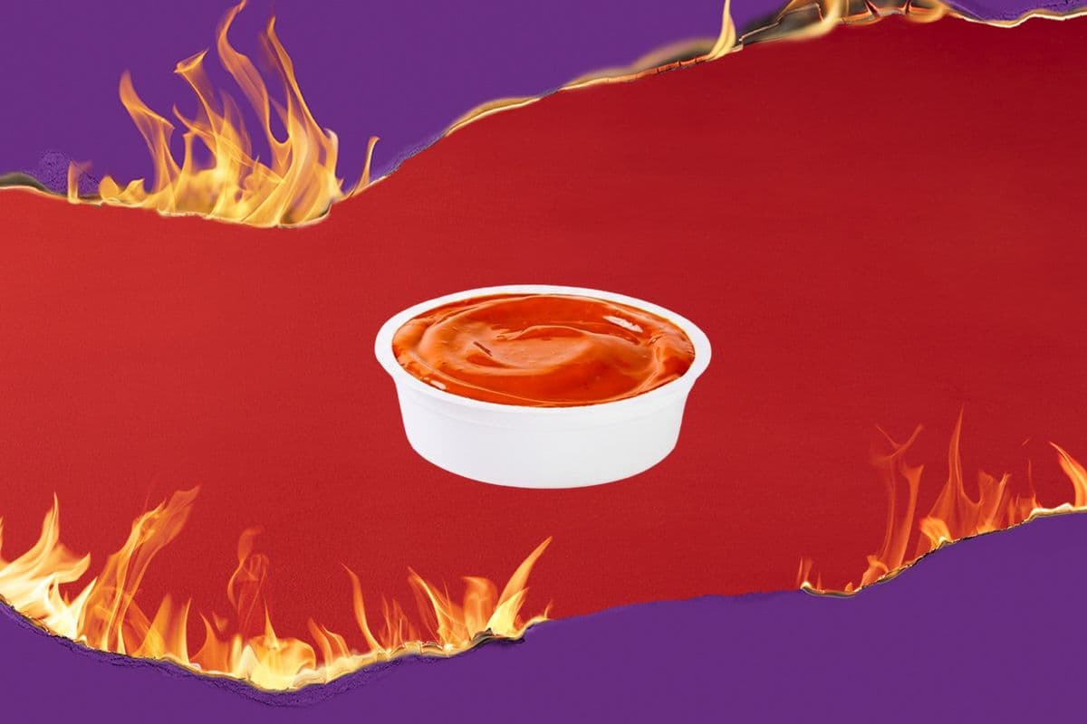 Coupelle de trempette Cheetos Enflammé / Flamin' Hot Dip Cup
