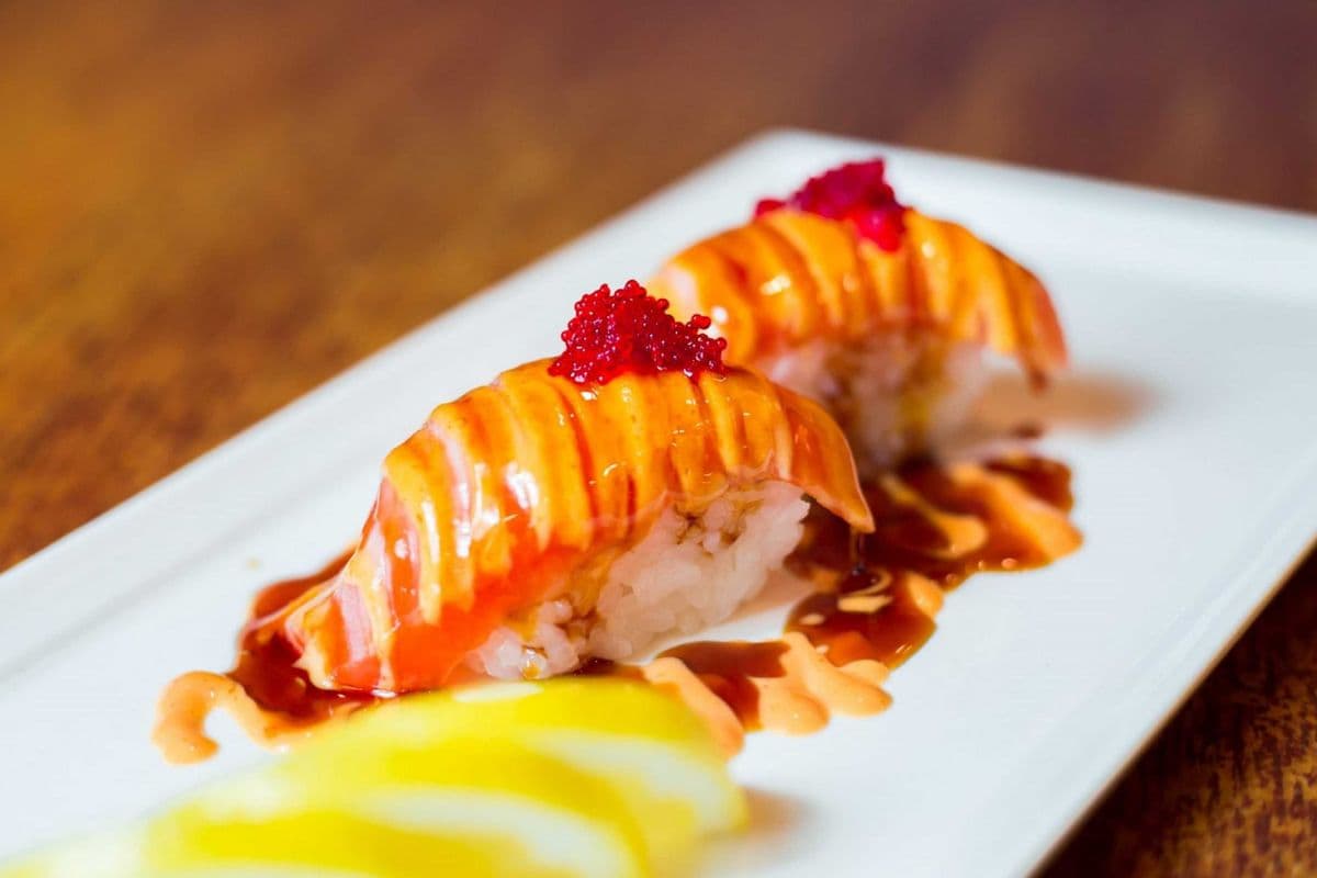 Torched Butterfish Sushi (2pc)
