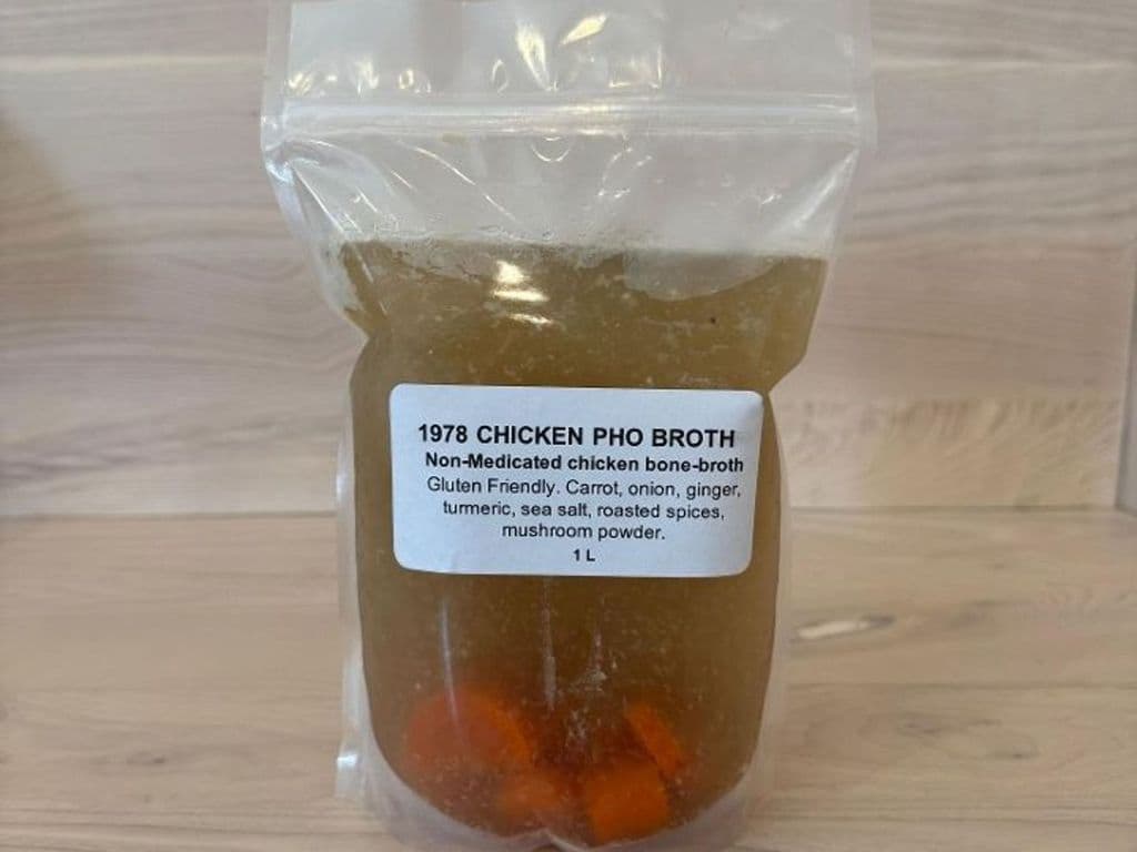 #18 1978 Chicken Pho Broth - Frozen 1L