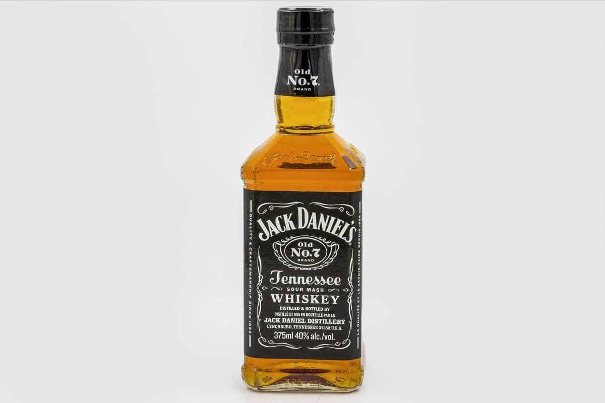 JACK DANIELS OLD NO. 7 (1 x 375ML)