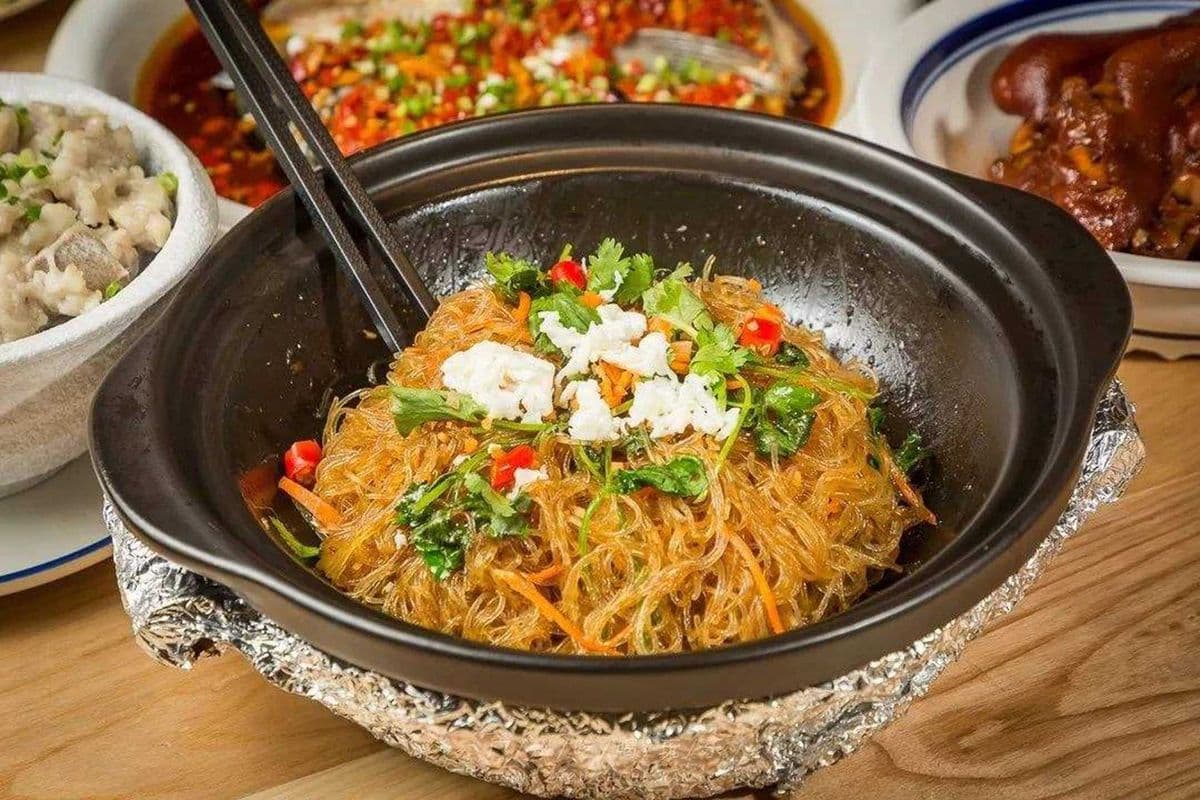 8. Stewed Vermicelli (砂锅粉丝煲)