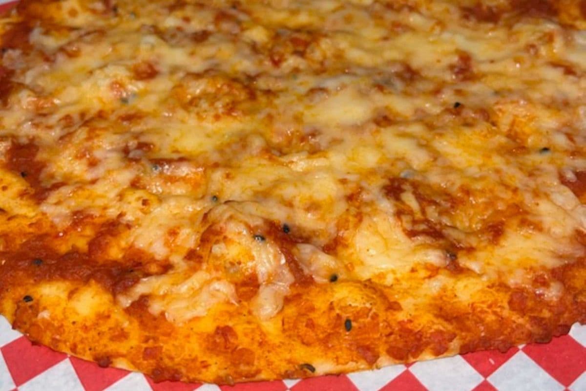 Mohammara and Cheese (10'')