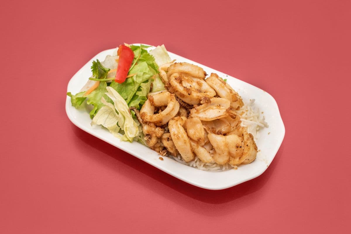 L - Garlic Squid and Rice