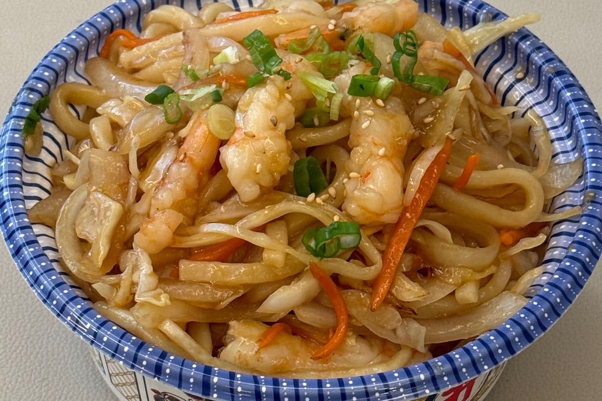 🥣Stir fried shrimp and vegetables Udon Noodles
