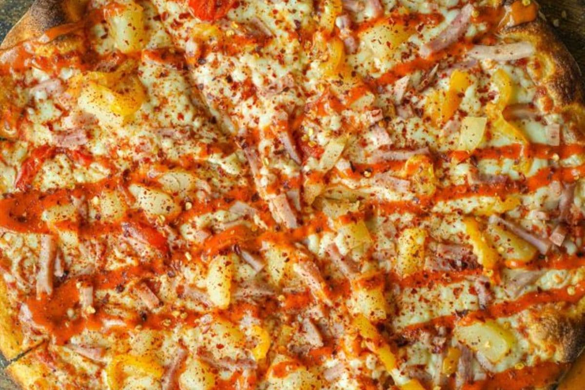 Small (8'') Hawaiian Heat Pizza