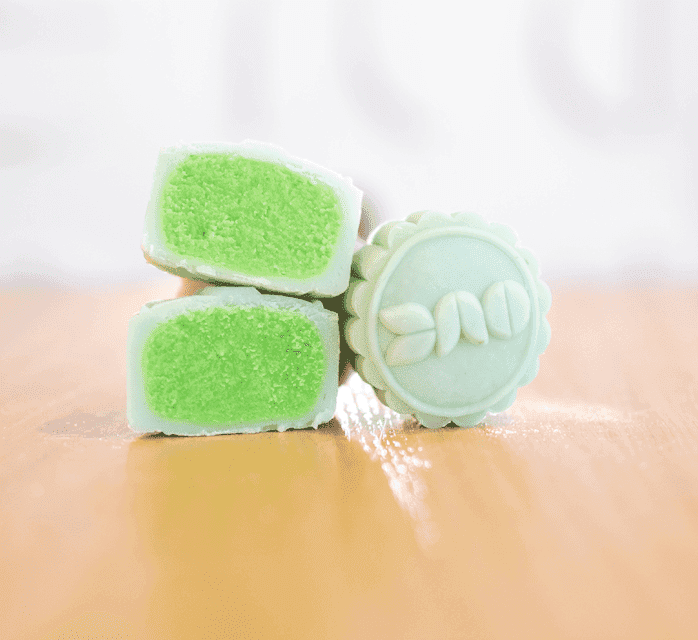 Pandan Snow Skin Mooncake