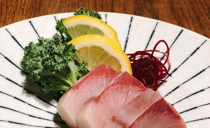 Hamachi Sashimi