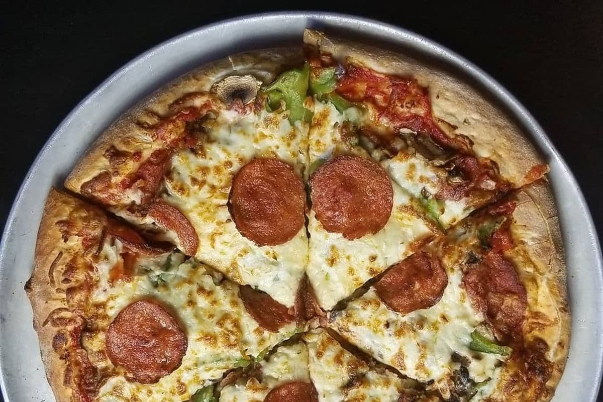 Toute garnie / All Garnished 18"