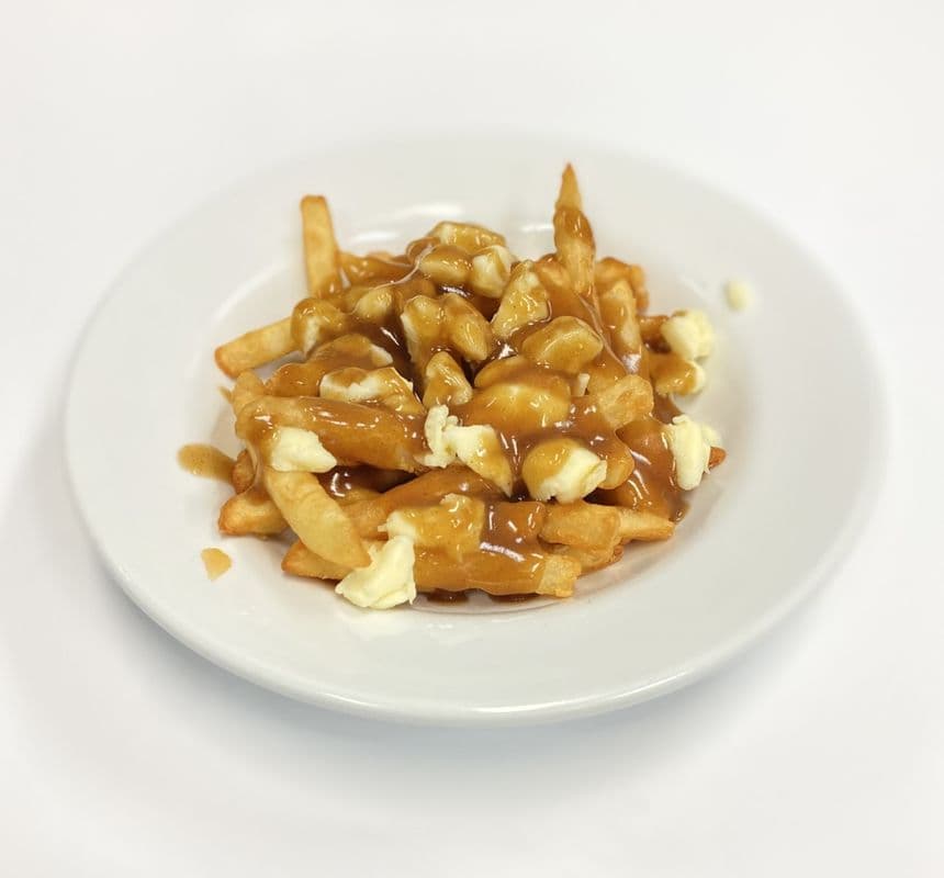 Poutine classique / Classic Poutine