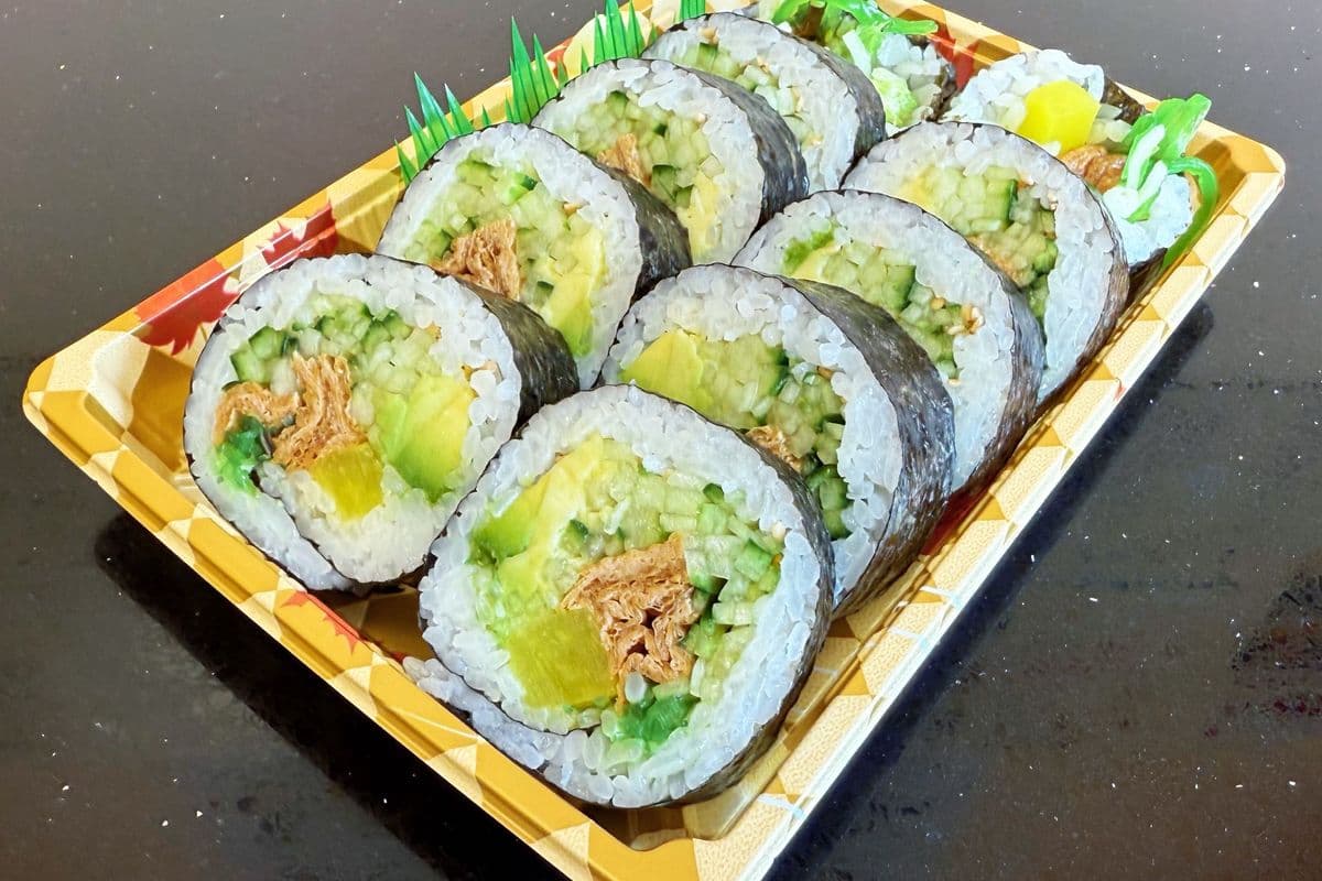 PR12. Fotomaki Roll (10 pcs)