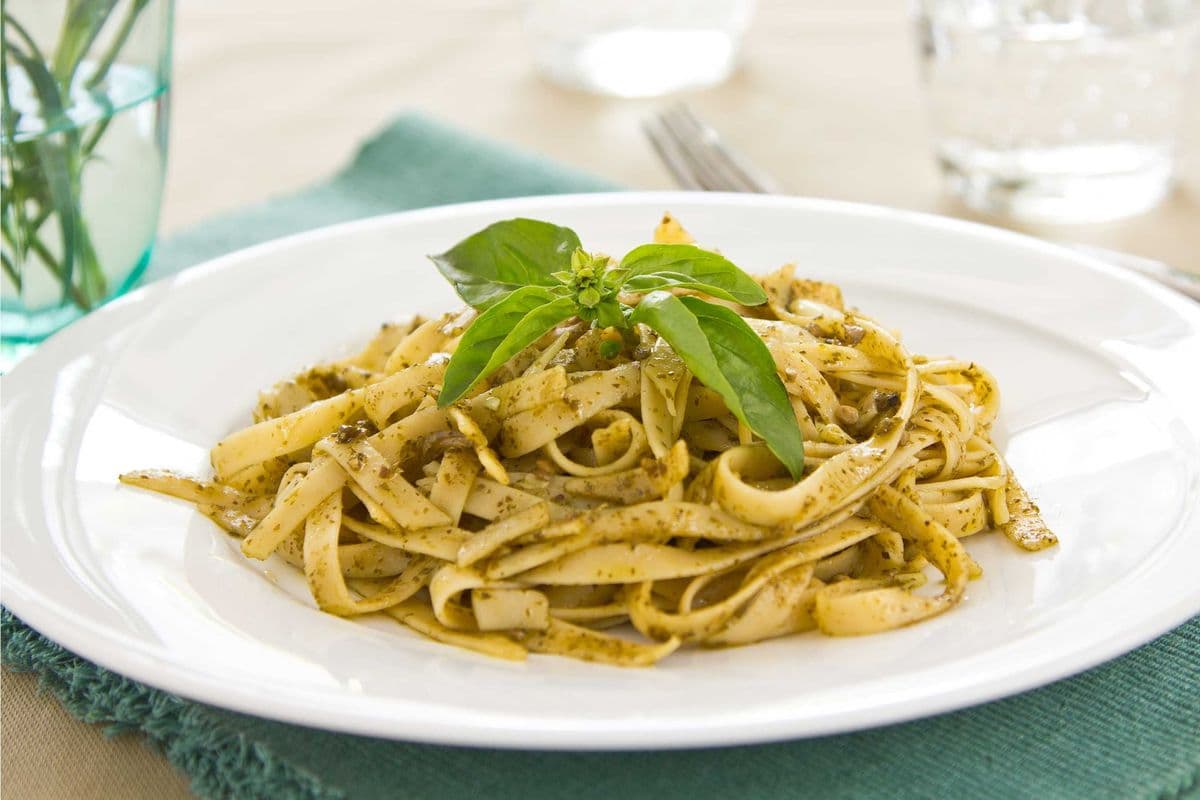 Tagliatelle Pesto chicken