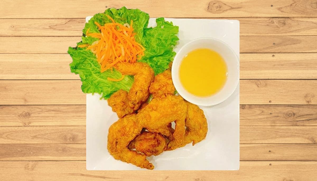 112. Deep Fried Chicken Wings (8 pcs)