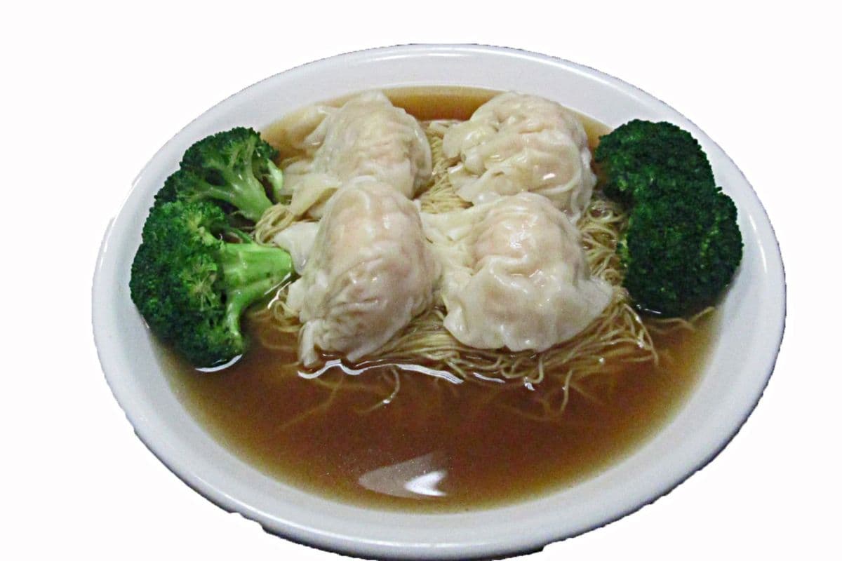 307. Shrimp Wonton Rice Noodle Soup 鲜蝦云吞湯河粉