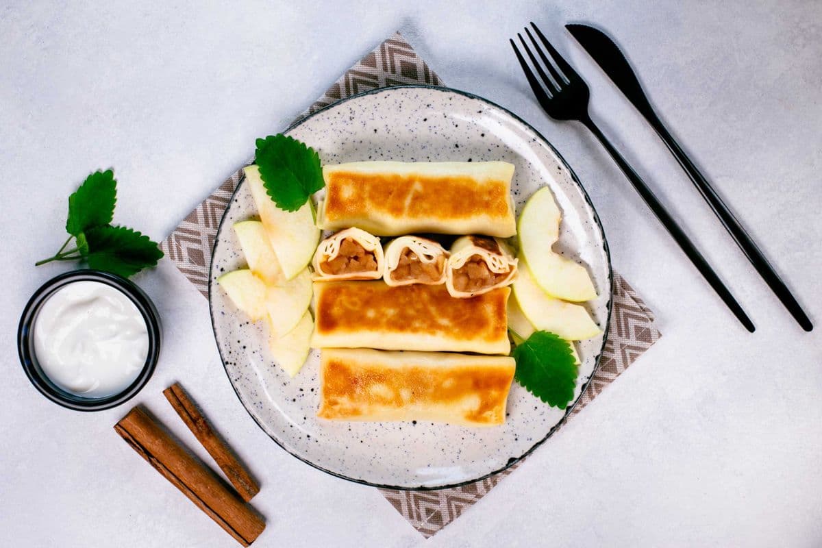 FROZEN Caramelized apple crepes (6pcs.)