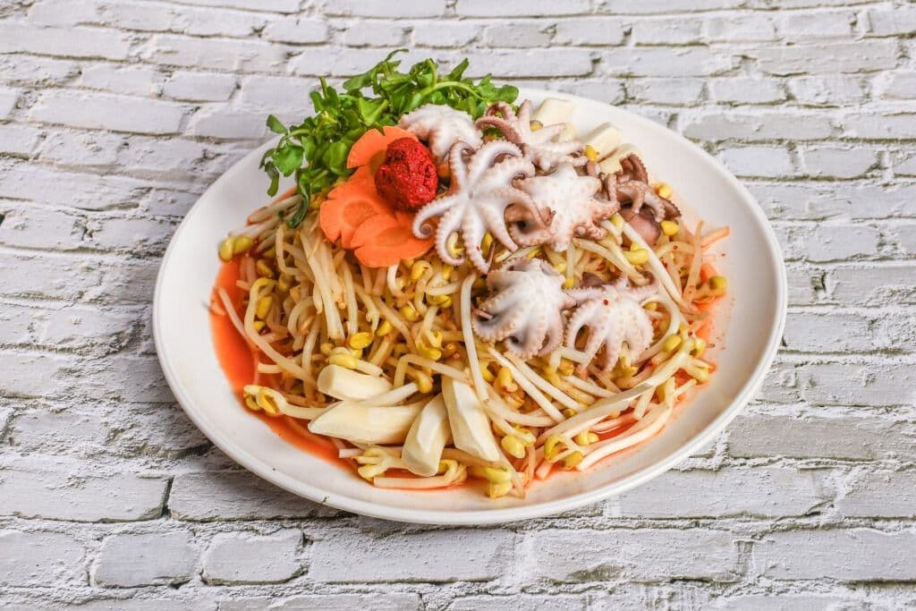 Ohjingeo Bokkeum (오징어볶음)