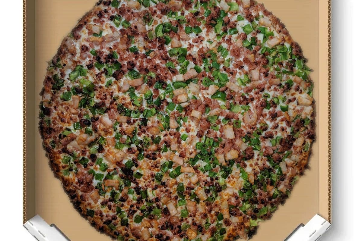 Medium Chipotle BBQ Chicken Pizza