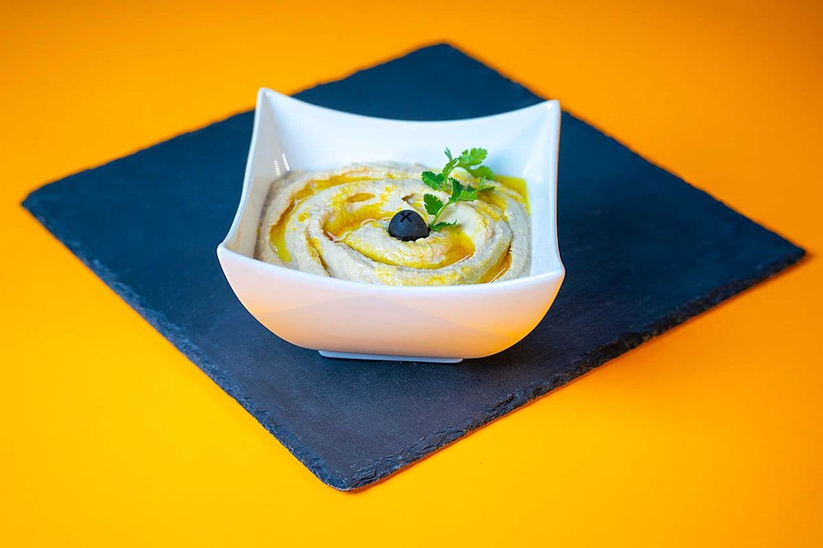 In and Win Hummus