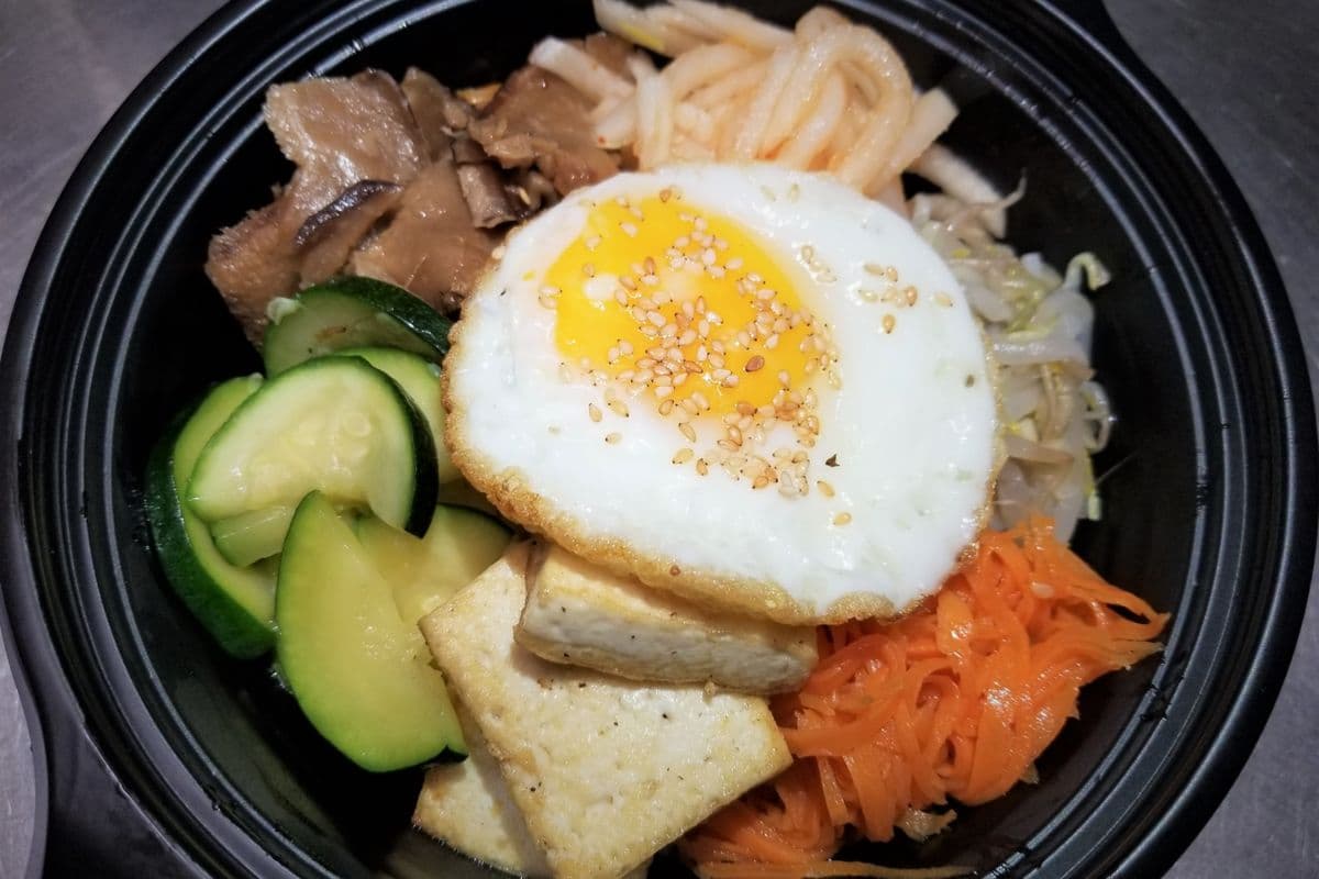 Bibimbap au tofu frit / Fried Tofu Bibimbap