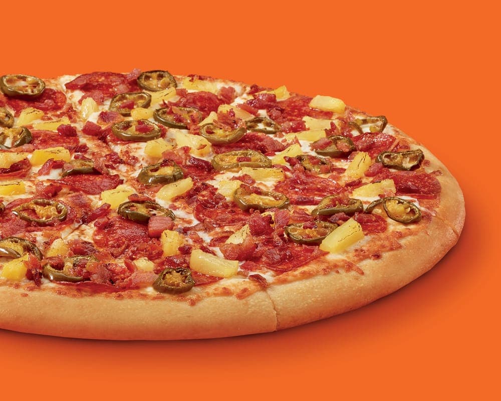 Large 14" Sweet N Spicy BBQ Pizza