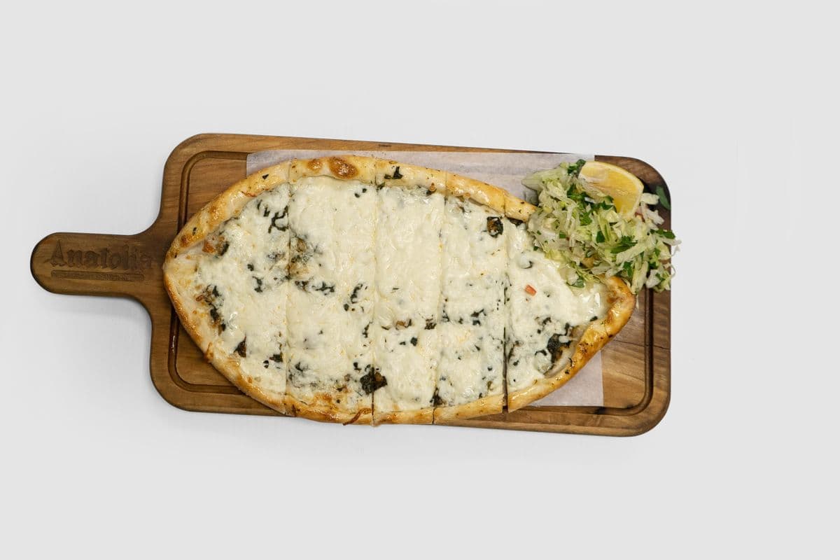 Pidé aux épinards / Spinach Pide