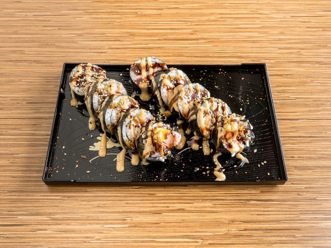 M1. Makizushi aux crevettes tempura / Shrimp Makizushi