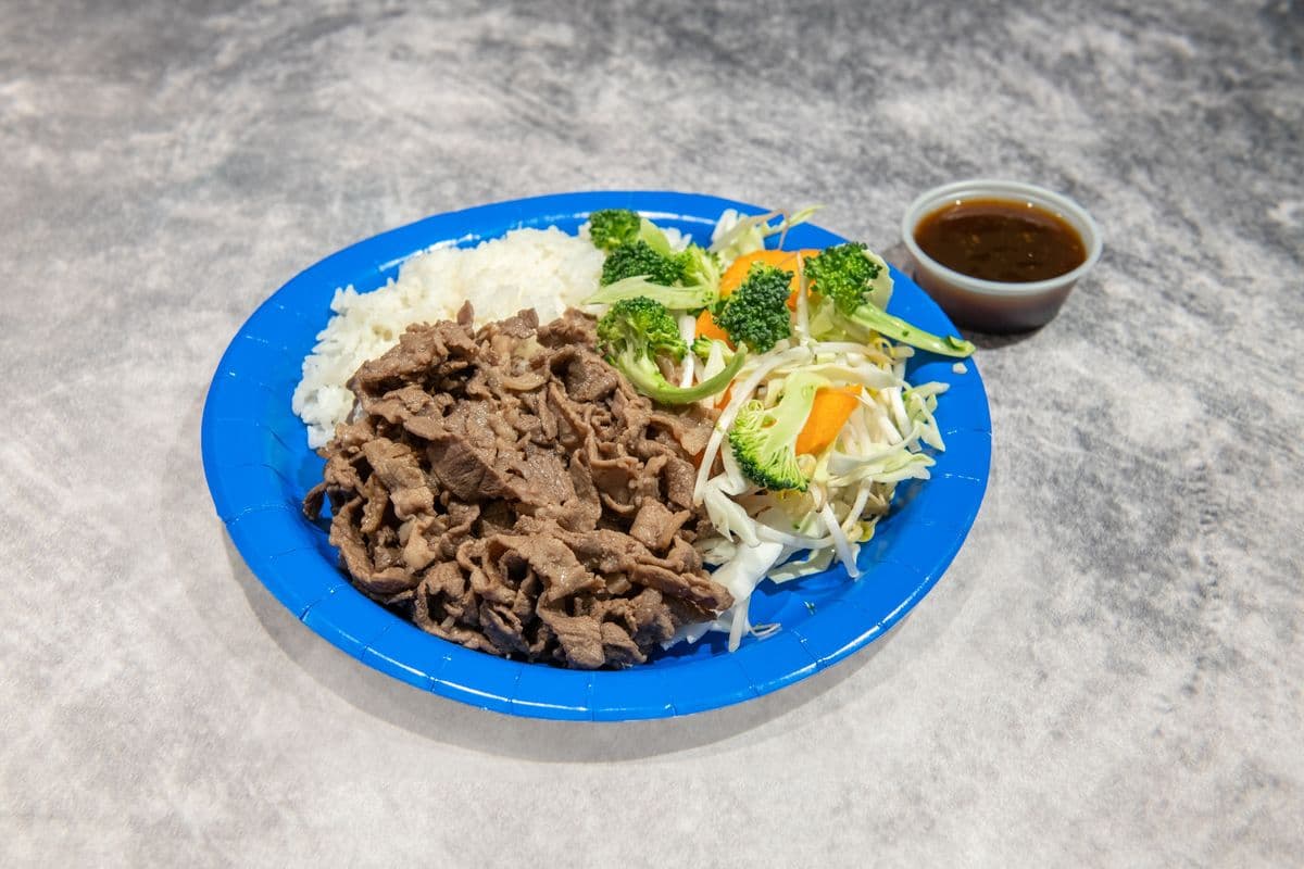 1. Teriyaki Beef, Rice, and Vegetables