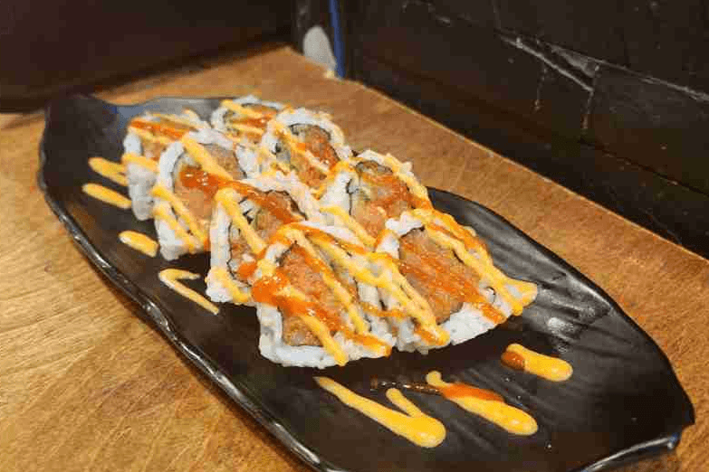 Spicy Salmon Roll