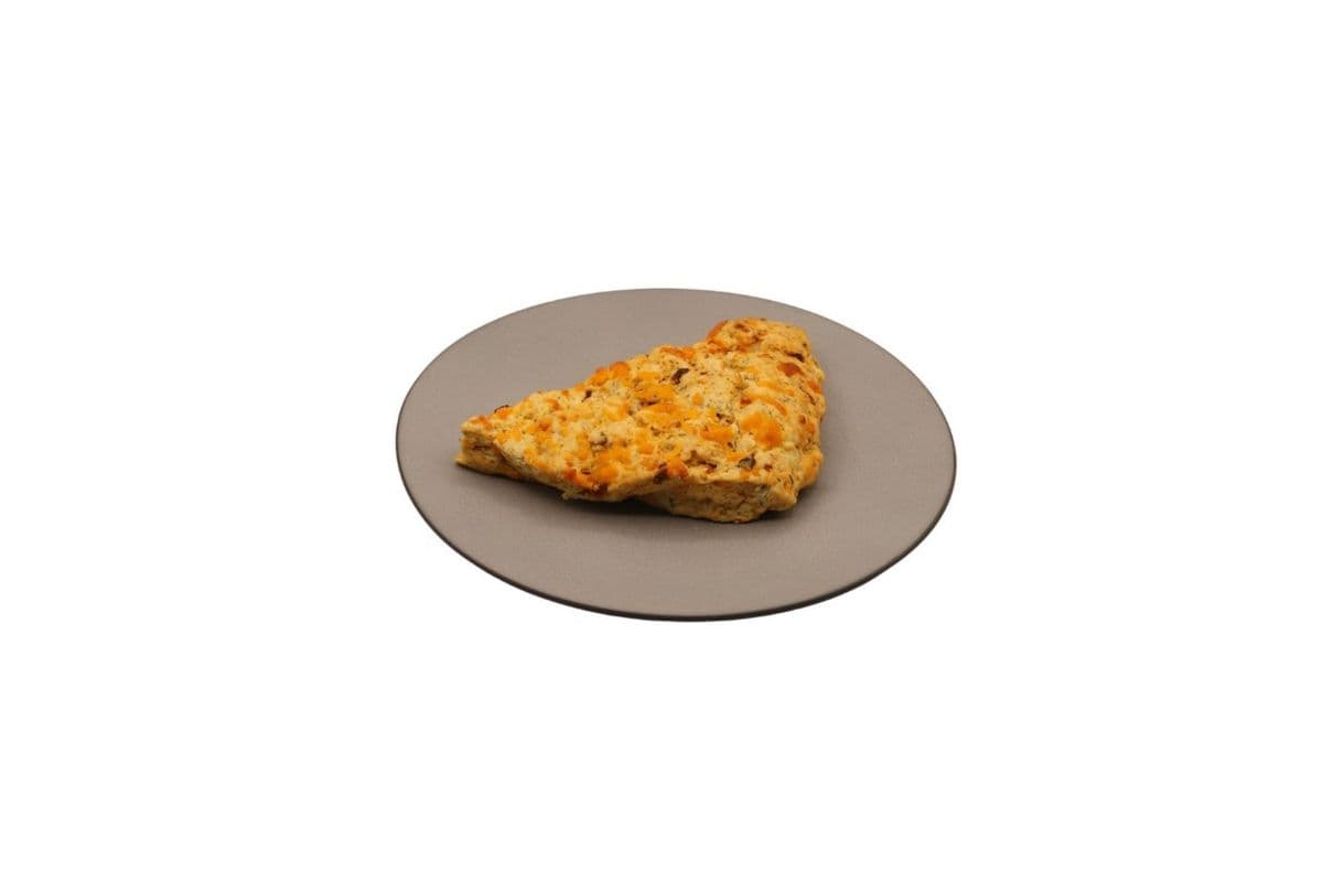 Sundried Tomato Cheddar Scone