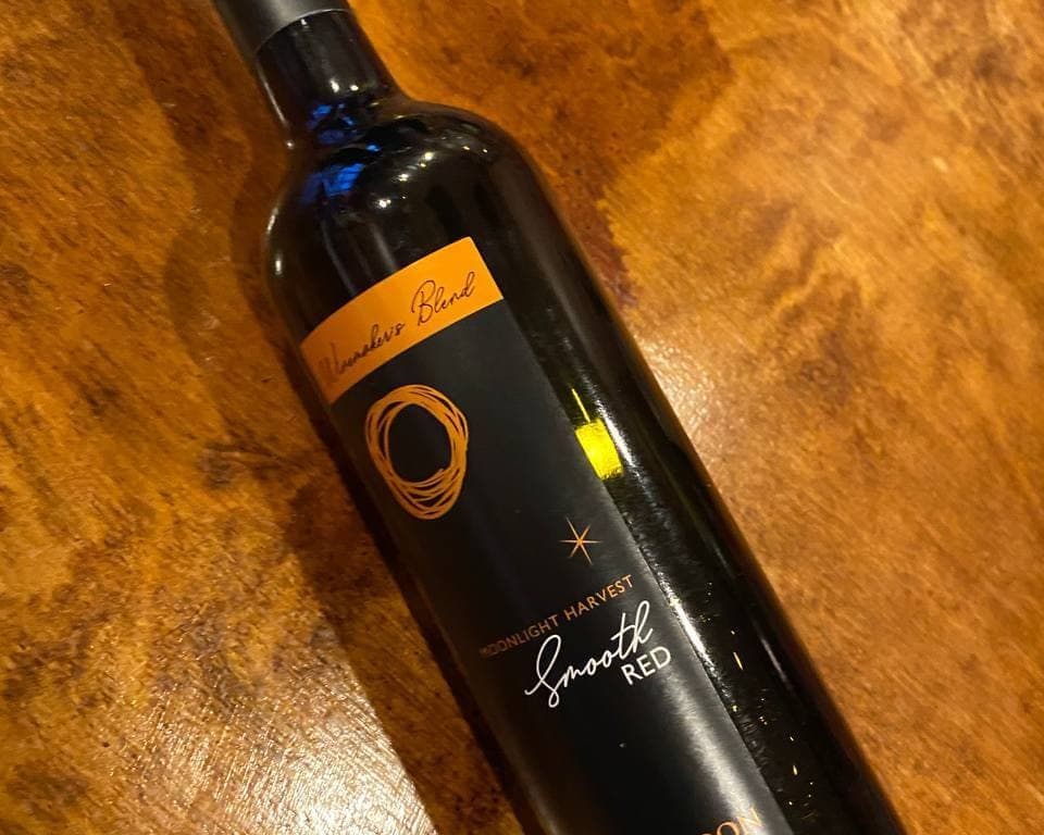Copper Moon Smooth Red bottle 750ml (12.5% alc.vol)