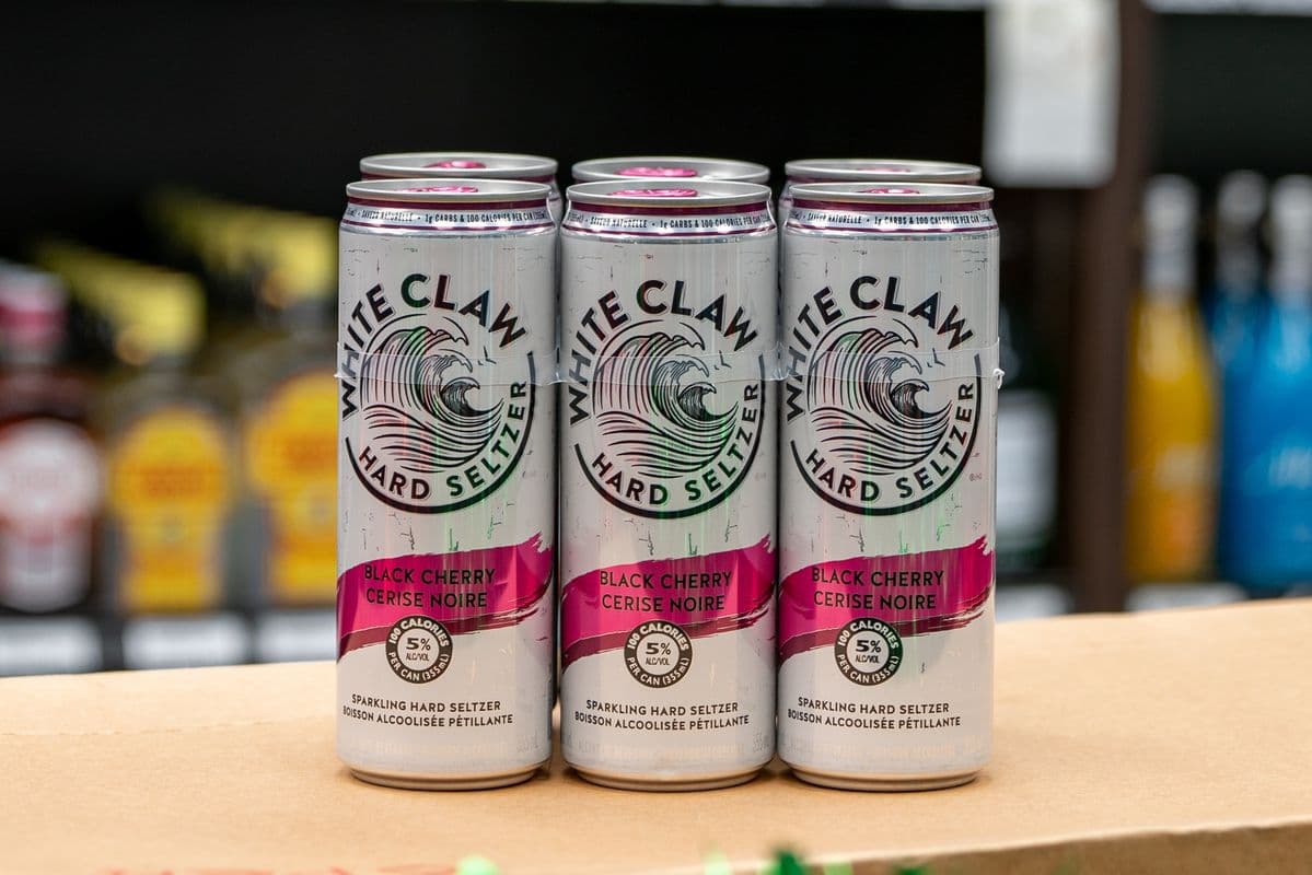 White Claws Black Cherry (6 Pack) (1 x 6pk)