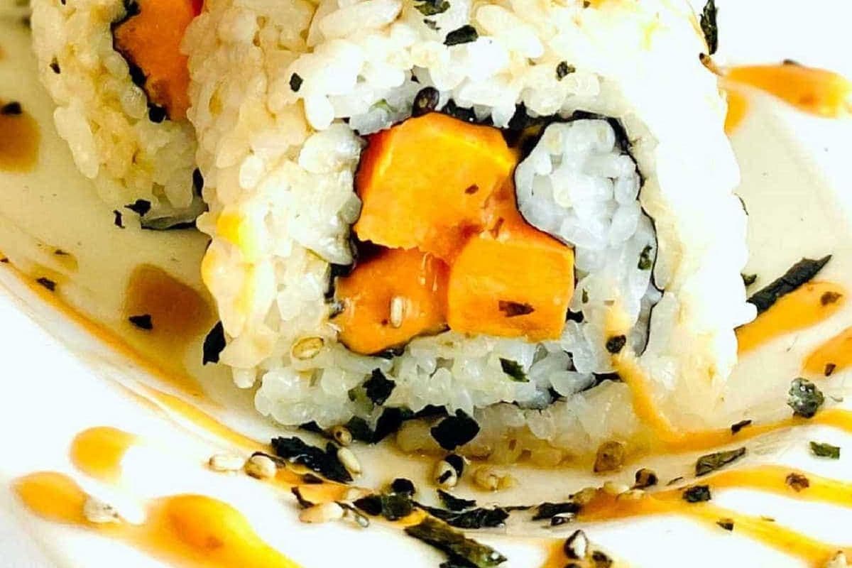 Yam and Asparagus Tempura Roll (8 pcs)