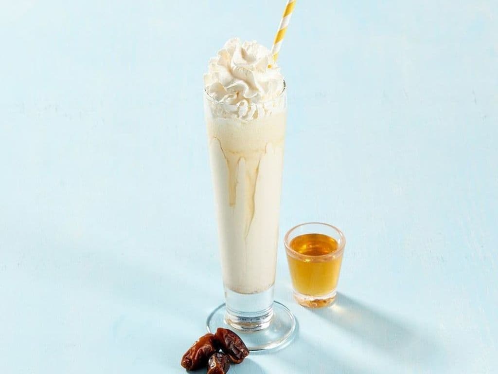 Dates & Honey Milkshake