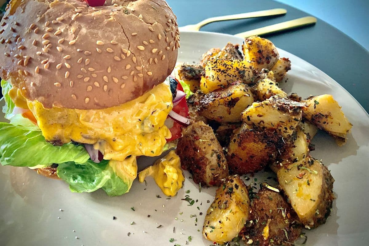 Bu Smashed Burger Meal