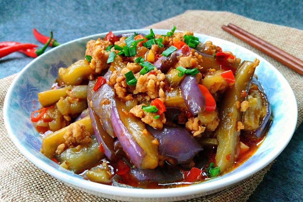 7. Stir Fried Eggplant with Ground Pork(肉末茄子)