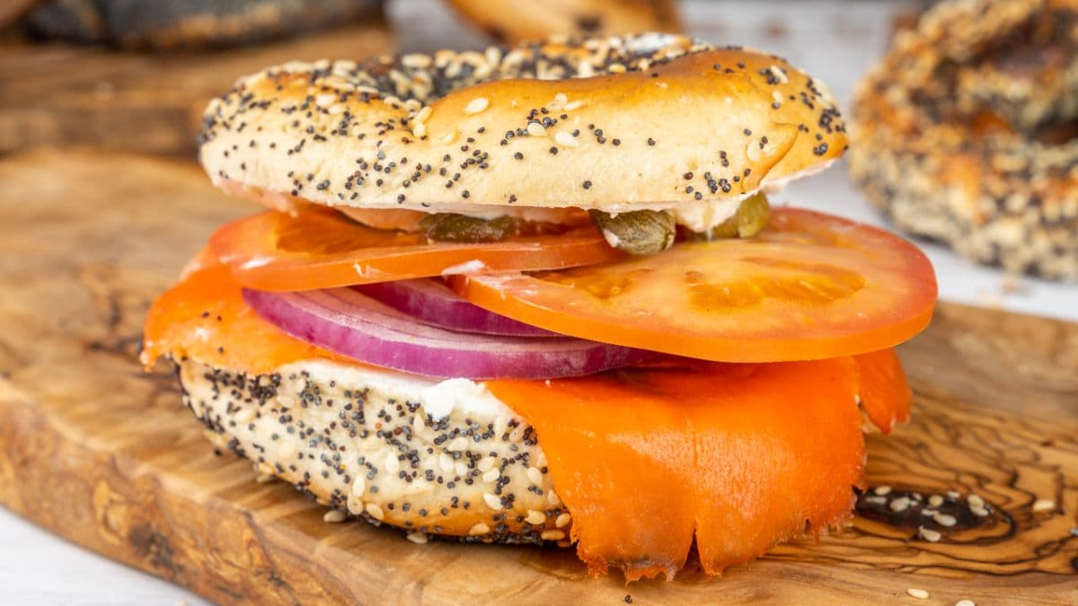 Bagel with Plain Cream Cheese Sandwich